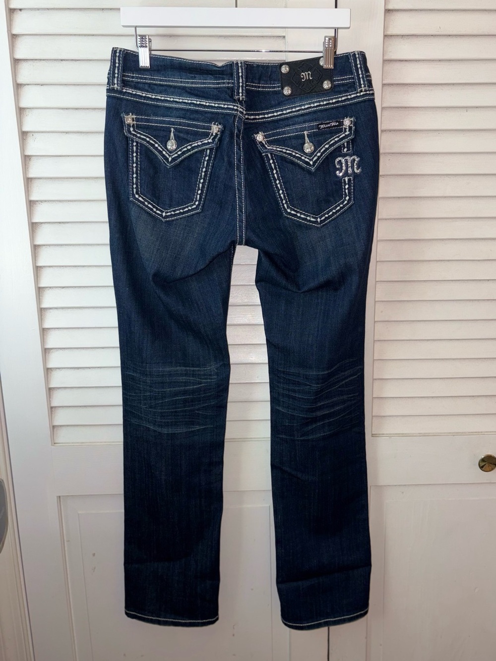 Miss Me Easy Straight Jeans 28 Stonewood Dark Wash Embellished Stretch Denim - Picture 5 of 8